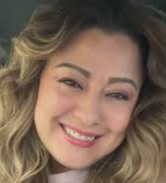 <em>Maria Castillo</em>